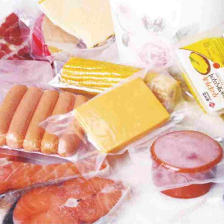 Film plastique d'emballage de viande de saucisse de fromage co-extrudé à haute barrière