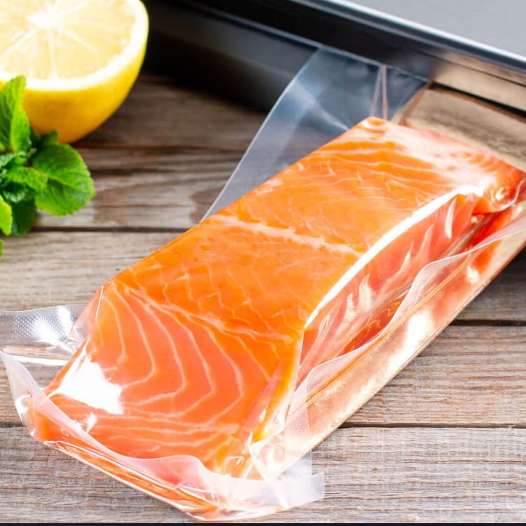 Rouleau de sac de scellage sous vide robuste et anti-crevaison à 7 couches